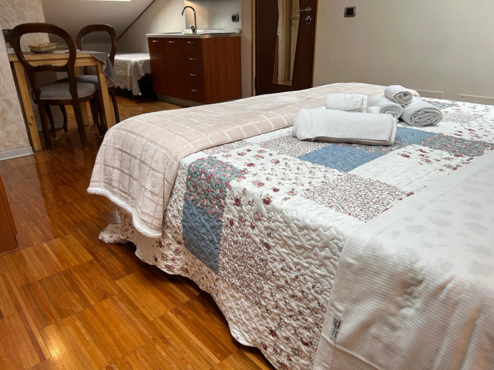 Aurelia Garden Gold B&B Roma Dış mekan fotoğraf